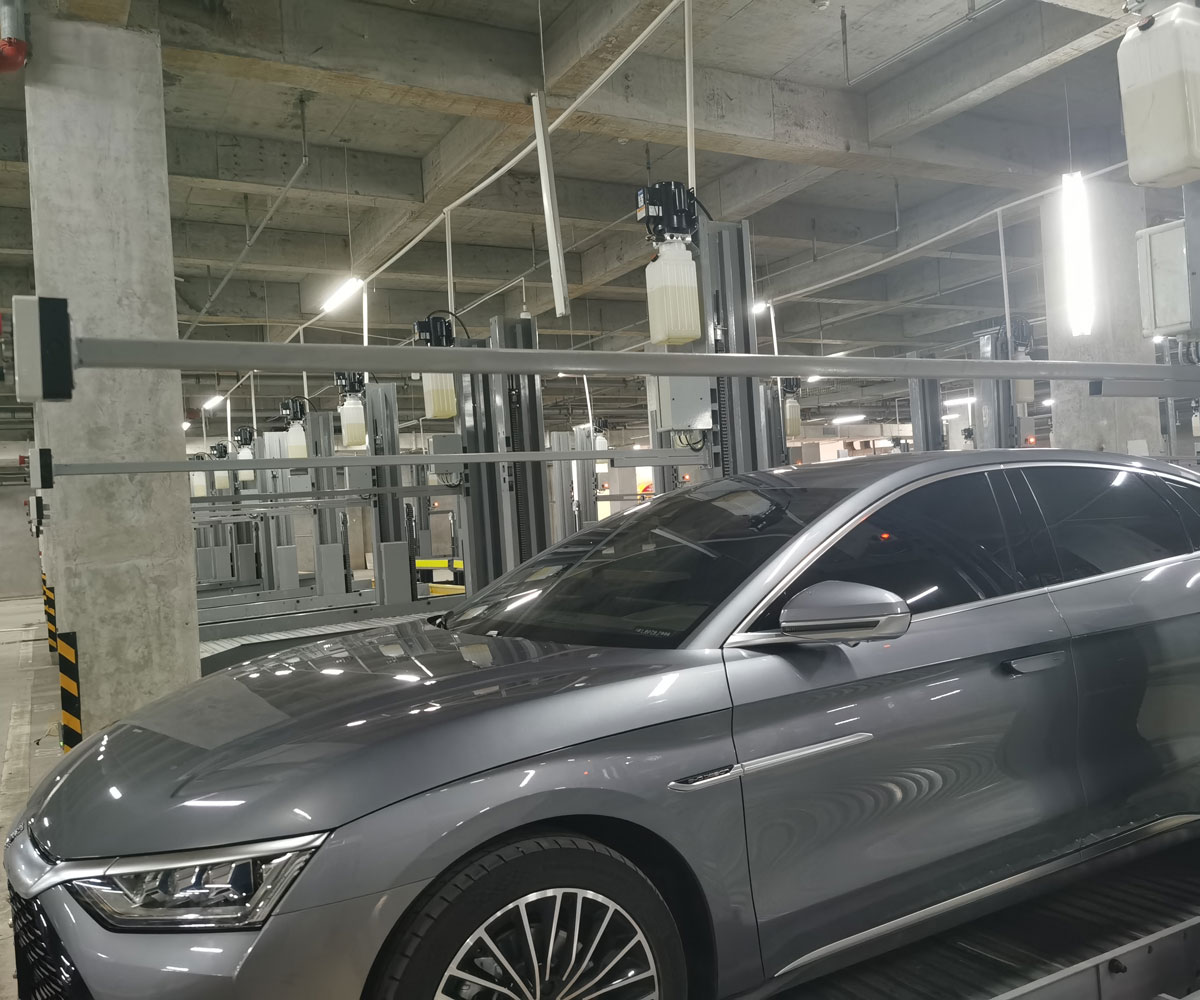 甘肅省四柱簡(jiǎn)易升降機(jī)械式停車(chē)庫(kù)拆除