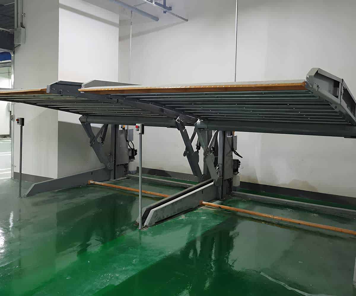 三層機械立體停車設(shè)備運行速度過快或過慢的分析與解決方案